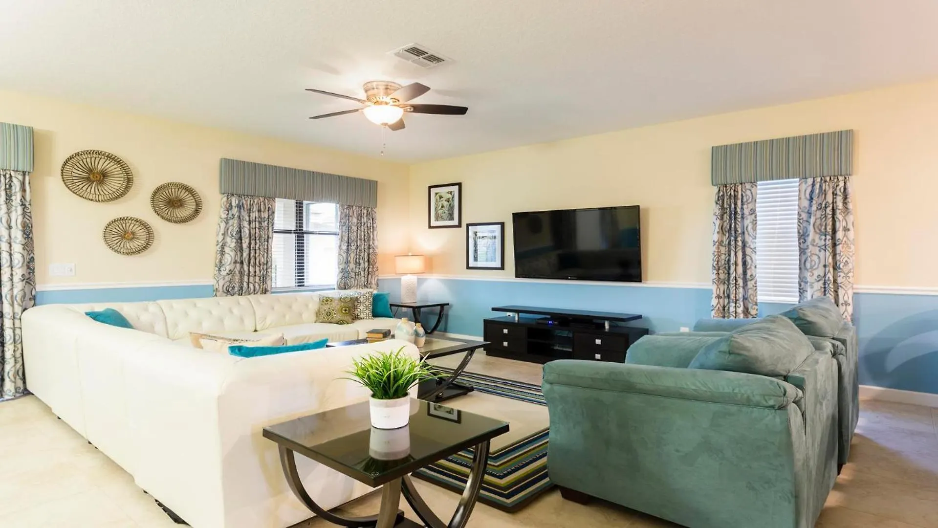 Opulent Villa, 10 Min To Disney, Pool & Spa Davenport United States